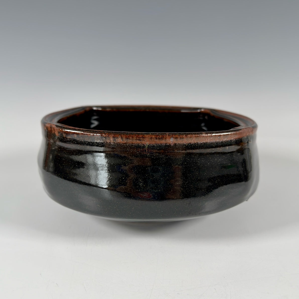 Warren MacKenzie split rim serving bowl