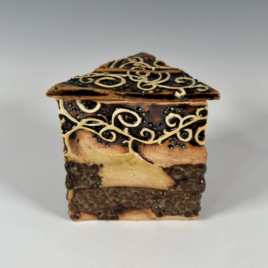 Michel Walters lidded box