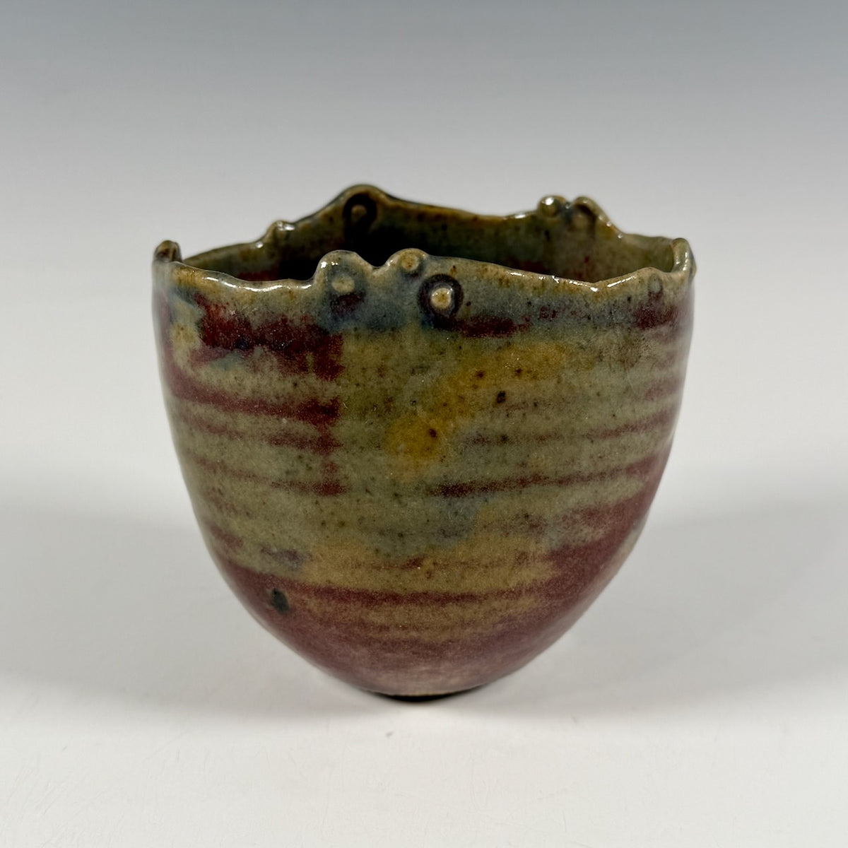 James 'Jim' McKinnell small vase