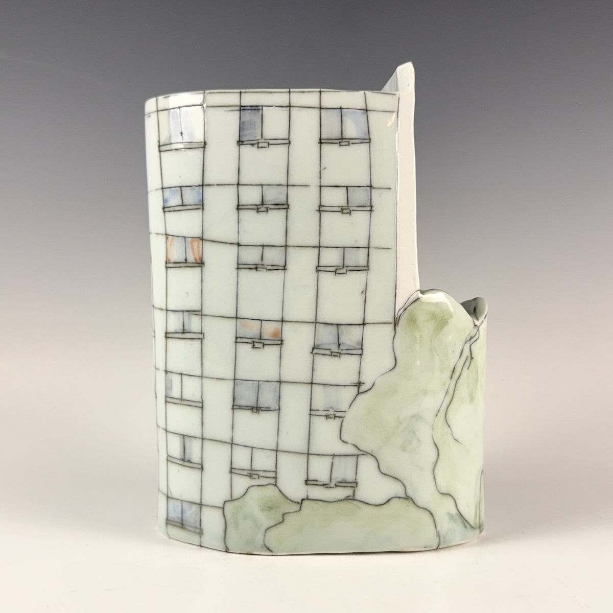 Autumn Higgins sculptural vase