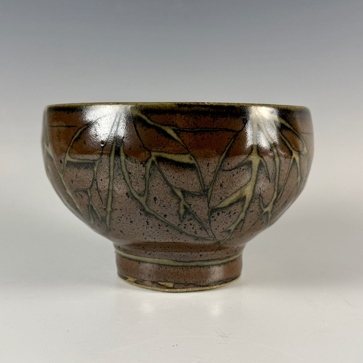 Taeko Tanaka serving bowl